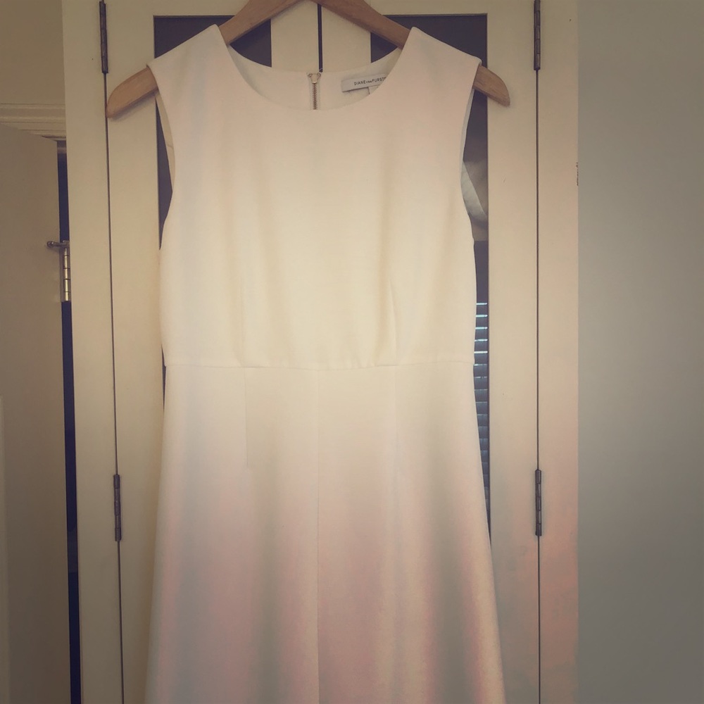 Diane von furstenberg a like dress size 4